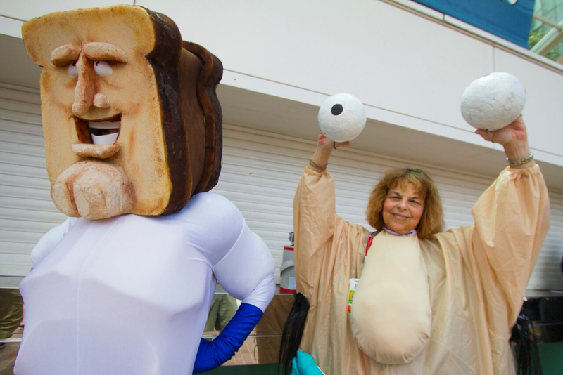 Illustration for article titled The Most Fantastic Cosplay of Comic-Con 2015, Day Two!